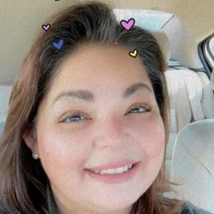 Meet your Posher, Esther